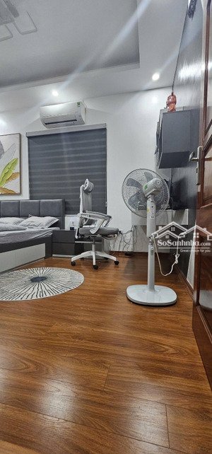 nhà đẹp văn chương ở ngay - diện tích rộng - gần oto tránh