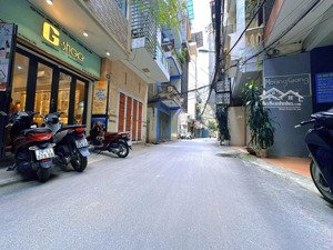 lõi đống đa- ô tô tránh - kinh doanh - 5 tầng dân xây- nhà đẹp- nỏ hậu