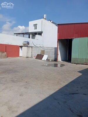 Bán hoặc cho thuê kho 1073m2 (15x62m) nở hậu, mặt tiền Kênh A, Lê Minh Xuân, Bình Chánh