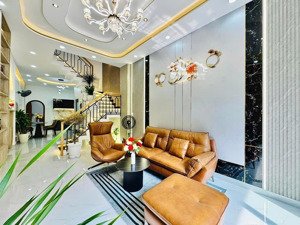 giảm giá cực sốc chỉ nhỉnh 10tỷ căn góc 2 mt đào duy anh phường 9 phú nhuận sổ sẵn công chứng ngay