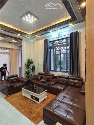 biệt thự góc 2 mặt tiền view công viên kdc sài gòn mới, đường 12m, huỳnh tấn phát sát quận 7