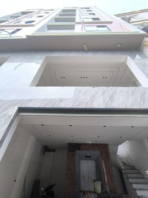 nhà 7tầng ngõ 87cổ linh-ngõ thông