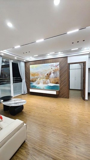 chính chủ bán căn góc 112m2 tại jsc 34 khuất duy tiến, ban công đông nam, full đồ, sổ đỏ, giá 7.9
