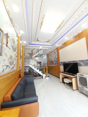 mặt tiền phú hồng khang 60m 4 tầng giá chỉ 3.99 tỷ