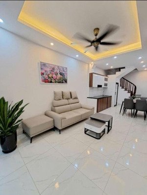 bán gấp nr 3pn + 3wc, 38m2, nguyễn văn linh, sài đồng, long biên, hà nội, 5,1 tỷ