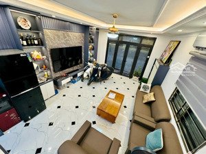 bán nhà phố tam trinh - lô góc - thiết kế hiện đại - nội thất cao cấp - an ninh tốt - nhiều lộc