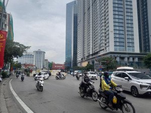 bán nhà đào tấn, ba đình, 55m*5t, 35 tỉ. tiện ích, kinh doanh đỉnh.