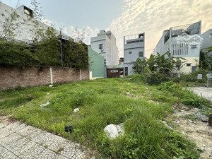 cho thuê kho, nhà xưởng 200m2 tại diên hồng, cẩm lệ, giá tốt 10 triệu vnd