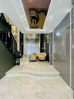 sốc cuối tuần-nhà đẹp đường số 6-thủ đức,40m²2tầng-3pn,giá quá rẻ 4tỷ050.sổ sẵn đang cho thuê 18tr