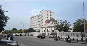em có 3 căn liền kề sát dự án cao cấp sun group mê linh cần bán. giá đầu tư