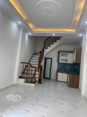 bán nhà vĩnh quỳnh chỉ nhỉnh 4 tỷ - nhà mới đẹp - gần dân trí đông - nở hậu