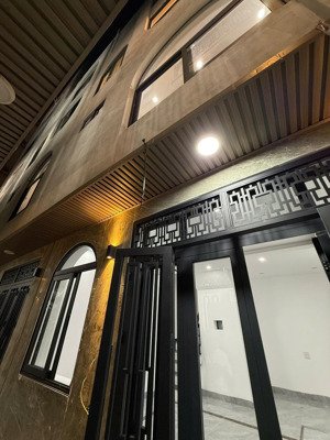 nhà đẹp giá chất yên hoà, cầu giấy chốt nhanh 8.35 tỷ