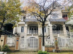 nv 114m2 sau lưng trục thông vin, nhà hoàn thiện cho thuê dòng tiền tốt, vị trí đắc địa giá 24,x tỷ