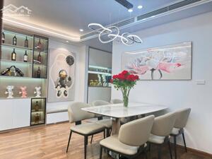 Căn hoa hậu 3 ngủ Goldmark -Full nội thất