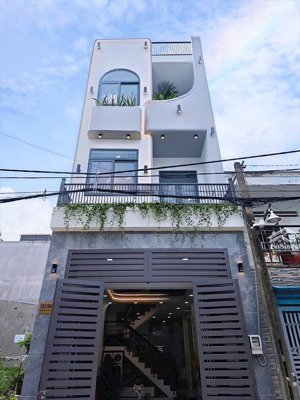 bán nhà riêng 80m2,4pn, 3wc,giá 2tỷ đang cho thuê 15triệu/tháng,gần công viên nội khu vinhomes shr.