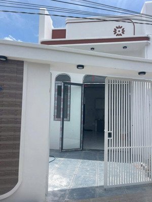 bán nhà riêng giá thỏa thuận, 70m2 tại xã bình chánh, bình chánh, hcm chỉ với uy tín
