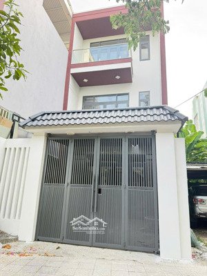 bán nhà 3 tầng đẹp khu đô thị sinh thái hòa xuân - gần sông, đường bùi thiện ngộ, đà nẵng - giá tốt