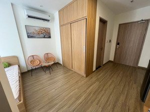 chính chủ cho thuê căn studio 26m2 canopy vinhomes smartcity, full đồ 7,5tr/ tháng lh 