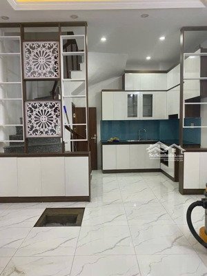 gần phố! trần khát chân, nhà đẹp, ở sướng 15 m ra phố, full đồ ở ngay 41m2