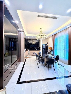 siêu phẩm lô góc phố lý nam đế - 3 mặt thoáng - 7 tầng thang máy ở sang & kinh doanh đỉnh