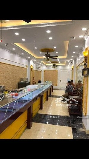 cần bán hạ chào 1,2 tỷ - nhà 4 tầng mp cầu giấy, hà nội - vị trí kd siêu đẹp, 45m x 4t, giá 29,8 tỷ