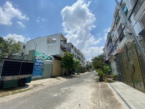 xưởng mt đường 12m gần chợ ba bầu tô ký 8x22m cn 165m2 đang cho thuê bán 9,2 tỷ