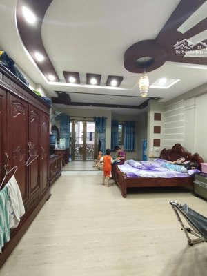 bình trị đông b bình tân nhà 5 tầng diện tích 5x20m giá 15,6 tỷ.