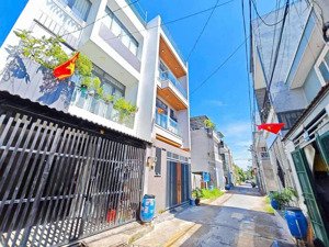 nhà 2 tầng đẹp ngô chí quốc, bình chiểu, thủ đức. 52m2. nhà thiết kế sang trọng, shr