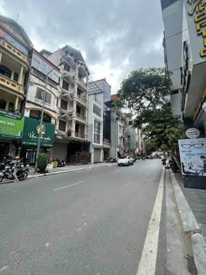 bán gấp căn nhà mặt phố kinh doanh sầm uất gần hồ tây, 60m2, 5 tầng, mt: 4m, giá: 21,3 tỷ