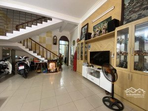 bán nhà 3 tầng mặt tiền tống phước phổ chỉ 7 tỷ x vị trí đắc địa trung tâm hải châu