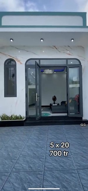 đường đinh đức thiện chợ bình chánh ,5x20(100m2) giá 700 triệu ,sổ hồng riêng sang tên công chứng