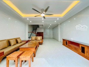 hxh5tầngnguyễn văn khối p9. gò vấp tặng full nội thấtgiá 7,9 tỷ