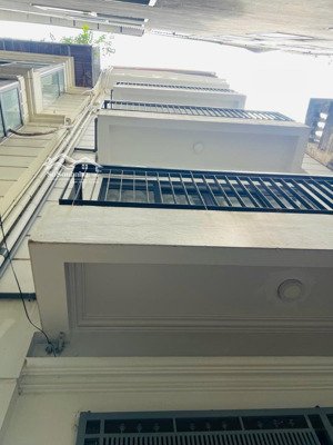 bán gấp nhà gần hào nam gần ga tàu điện cát linh hà đông, nhạc viện hà nội khu đông dân cư, ở sướng