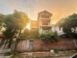 bán gấp biệt thự xây thô 264m2, 32 tỷ tại võ thị sáu, ninh xá, bắc ninh