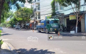 bán nhà gác lửng hẻm phùng hưng, phước long. cách đường chính 2 căn nhà
--------
dt: 41,7m2 ngang 5