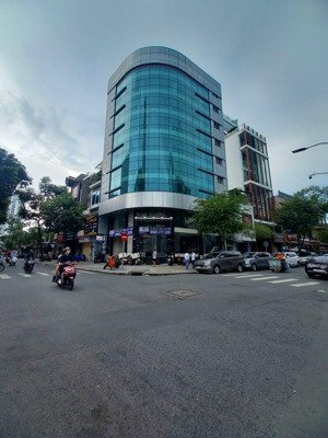 bán nhà góc 2 mặt tiền đường cộng hòa. dt 238m2 (7 x 34m), 8 tầng. giá 68 tỷ tl - tin thật