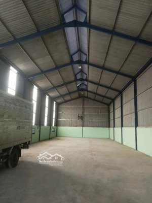 cho thuê 500m2 xưởng có giấy phép xây dựng, pccc, hoàn công đầy đủ giá 35 tr/ tháng