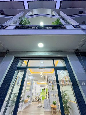 nhà cách mặt tiền đường dương cát lợi chỉ 10m-dt 4,2mx13,5m-1trệt 2lầu sân thượng 4pn-giáp q7