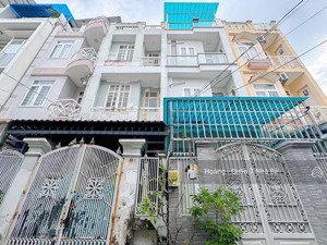 nhà cách đường xe hơi 15m-dt 3,9mx20m-xây 1trệt 2lầu 4pn-gần ngay lý phục man và bùi văn ba