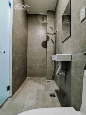 cho thuê chdv full nội thất ngay đại học sài gòn giá 8tr/ tháng