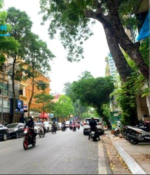 bán nhà mặt phố dương văn bé - hai bà trưng vỉa hè rộng, kinh doanh, 70m2 x 6t thang máy, hơn 26 tỷ