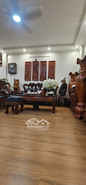 nhà đẹp nhà đẹp văn chương ở ngay - diện tích rộng - gần oto tránh