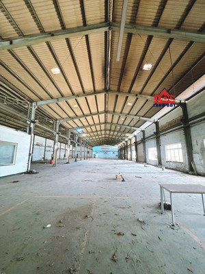 cho thuê xưởng gần cty pou chen hoá an - biên hoà - đồng nai. 5000m2 tba 400kva chỉ 160tr/th.