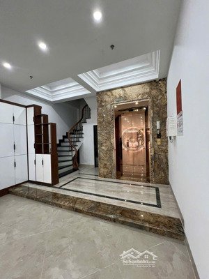 siêu phẩm kim đồng 71m x 6 tầng giá chỉ nhỉnh 26 tỷ vị trí đẹp nhất tuyến phố, kinh