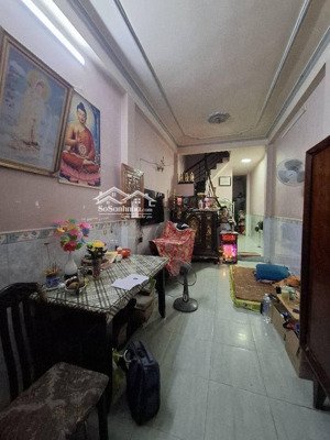 chính chủ bán nhà 3 tầng - gần cầu chữ y - thiết kế tiện nghi, full công năng