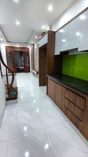 bán nhà do nha xuân phương ( tây mỗ ) 32m 5 tầng đủ công năng giá 5,5 tỷ có thương lượng