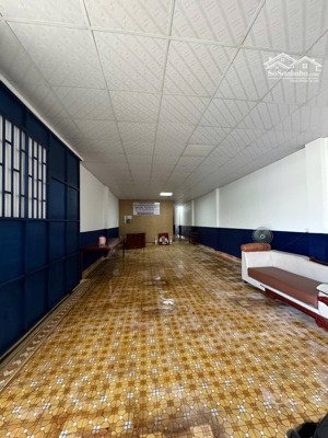 cho thuê nhà vừa ở vừa làm kho 1/ nguyễn đức thuận phường hiệp thành