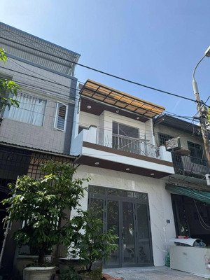 cần bán nhà 2 tầng mt đường hoà minh 20, p hoà khánh. đà nẵng.