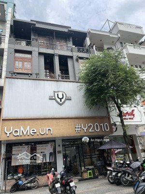 giá cực tốt! bán nhà mặt tiền cống quỳnh, quận 1. dt 8 x 17( 4 tầng - hđt: 160 triệu) giá 57 tỷ tl