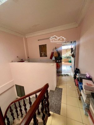 hoàng văn thái. ngõ thông ô tô tránh, kinh doanh sầm uất. 95m. 5 tầng. chỉ 24,5 tỷ